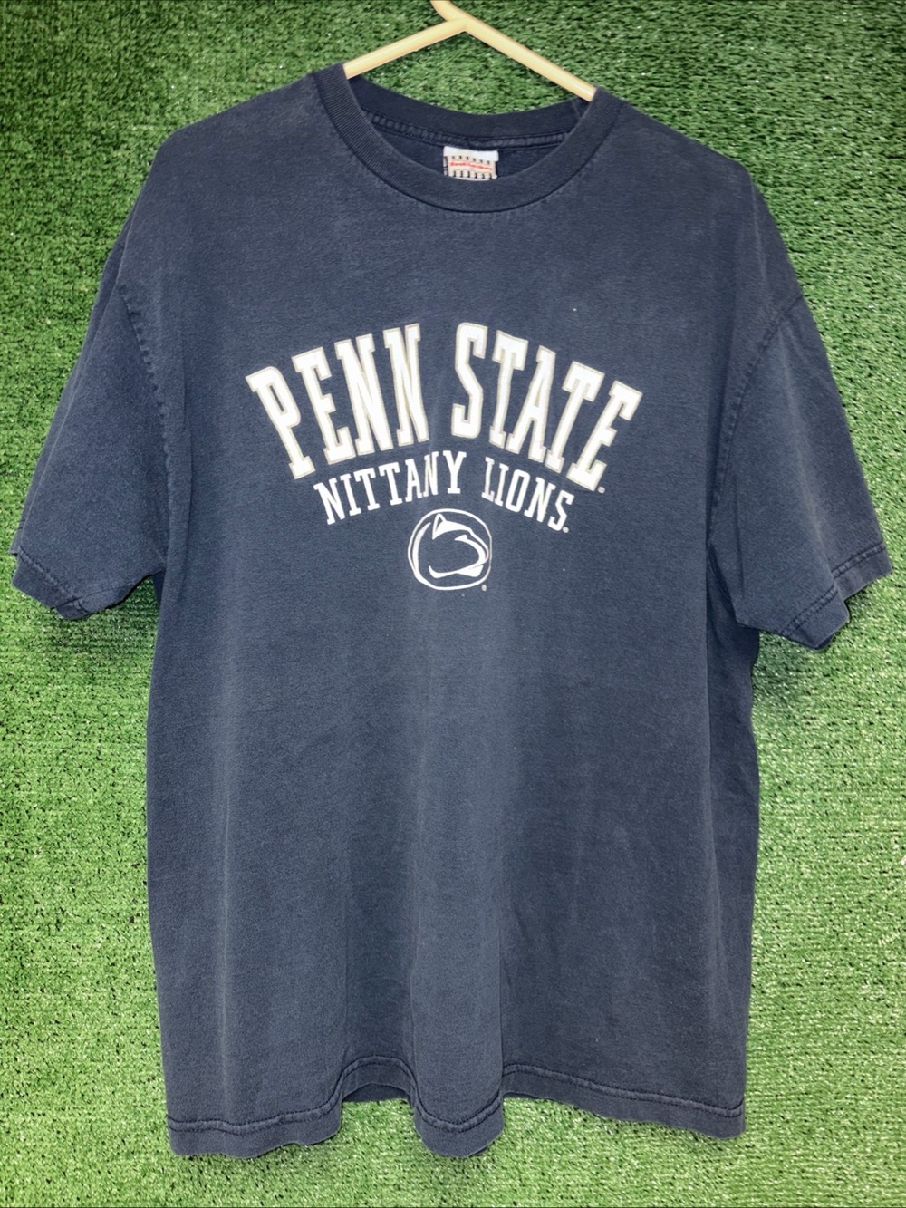 vintage Y2K Penn State Nittany Lions Navy Blue Shirt XL Foot Locker tag.